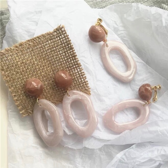 Nude Pink Resin Oval Drop Earrings - Picture 4 of 8